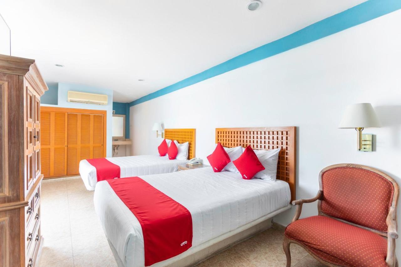 Hotel Gandhi Chetumal Exteriör bild