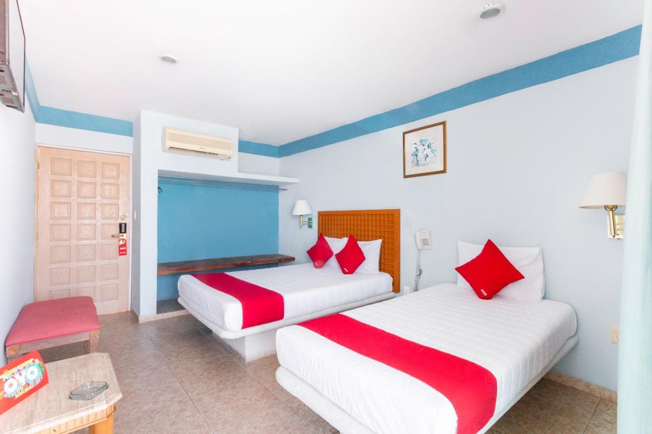 Hotel Gandhi Chetumal Exteriör bild