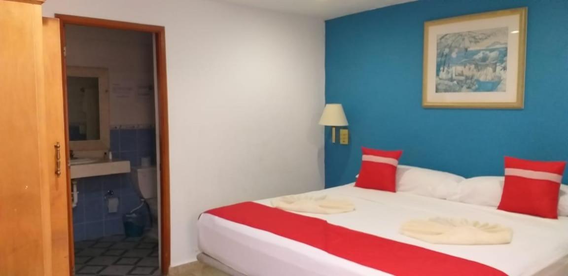 Hotel Gandhi Chetumal Exteriör bild