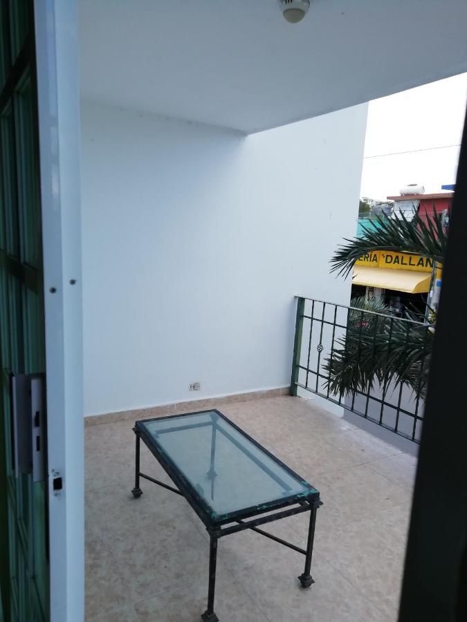 Hotel Gandhi Chetumal Exteriör bild