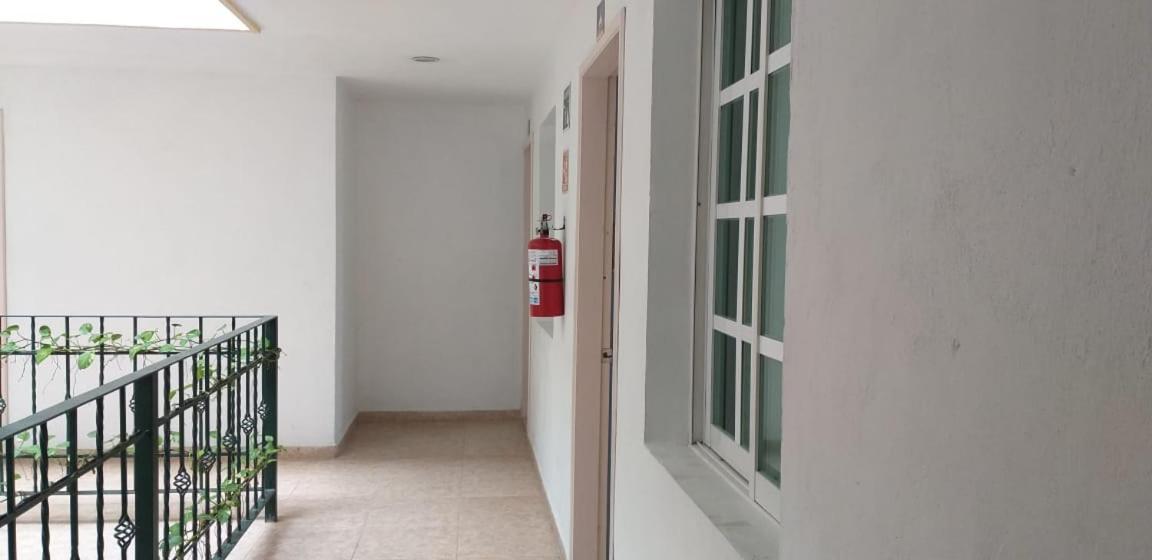 Hotel Gandhi Chetumal Exteriör bild
