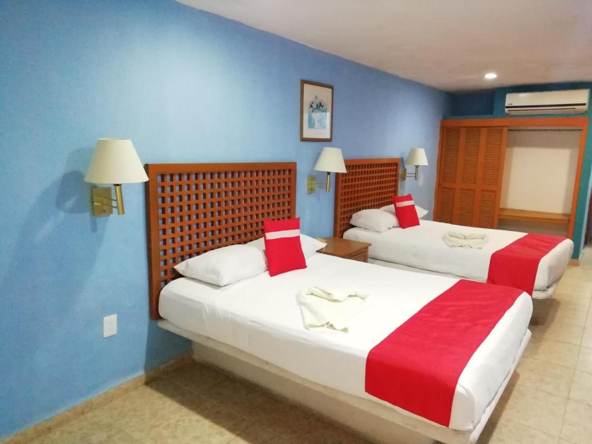 Hotel Gandhi Chetumal Exteriör bild
