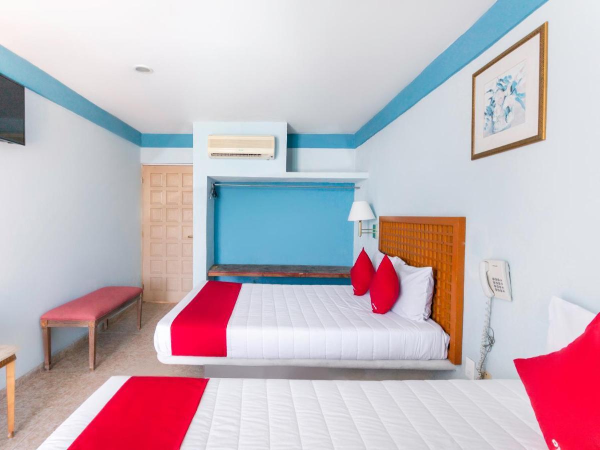 Hotel Gandhi Chetumal Exteriör bild