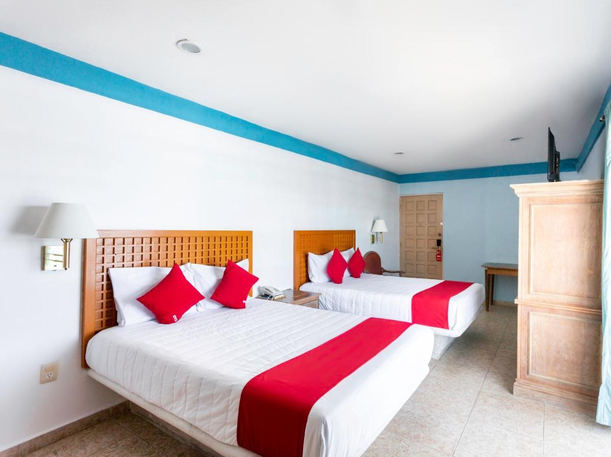 Hotel Gandhi Chetumal Exteriör bild